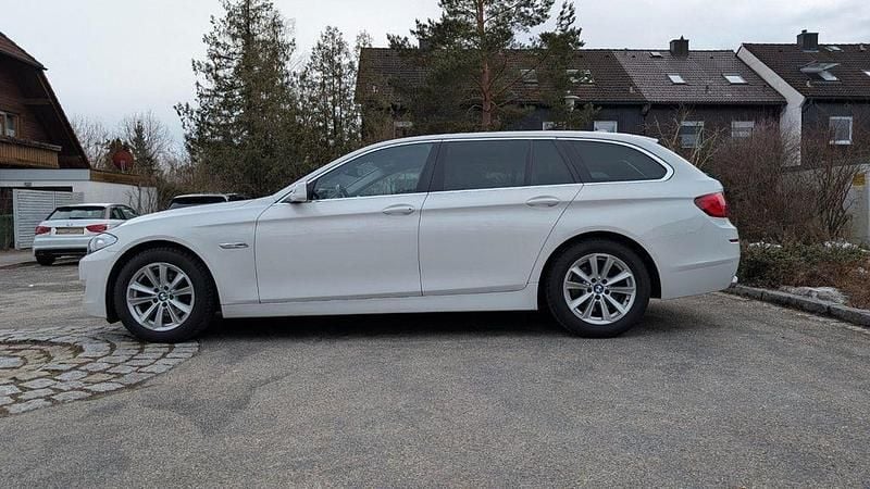 Usata BMW 520 184 CV (135 kW) 2013 Bianco Station wagon