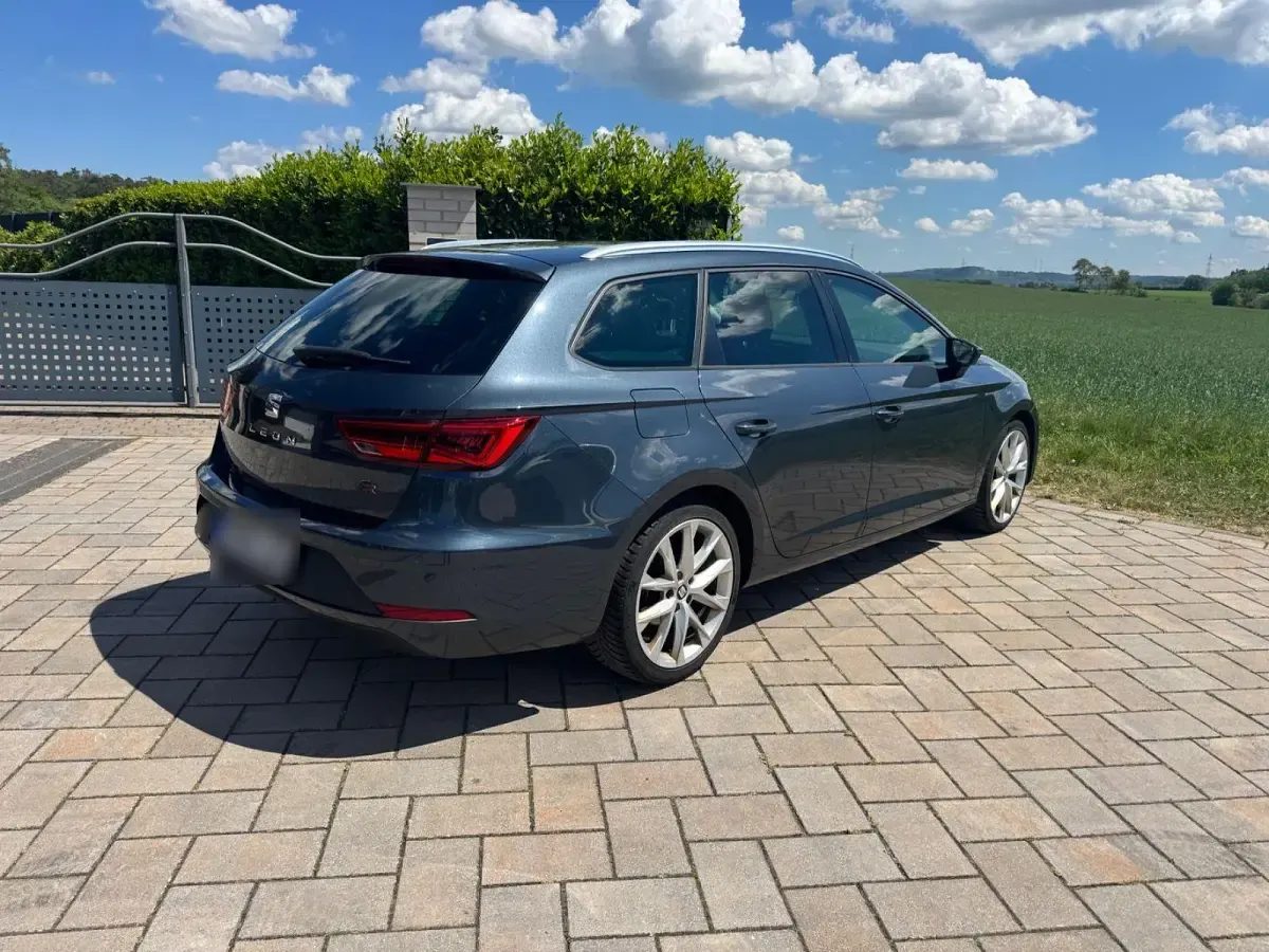 Gebraucht Seat Leon FR 150 PS (110 kW) 2020 Grau Kombi