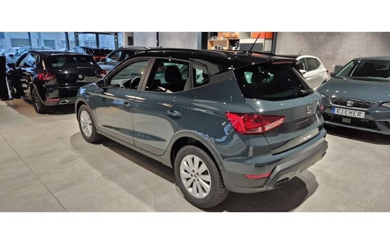 Neu Seat Arona 115 PS (84 kW) 2025 Blau SUV