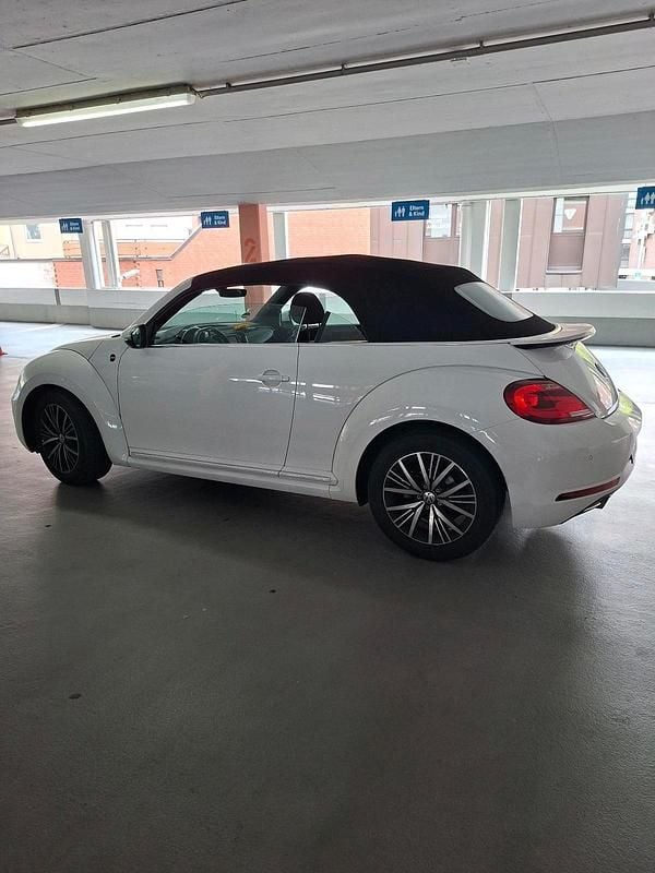 Weiß Gebraucht 2018 VW Beetle Cabrio | 19.900 € (Fairer Preis) - Bild 1/4