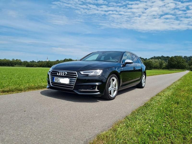 Schwarz Gebraucht 2019 Audi A4 S-Line Kombi | 28.600 € (Etwas zu teuer) - Bild 1/4