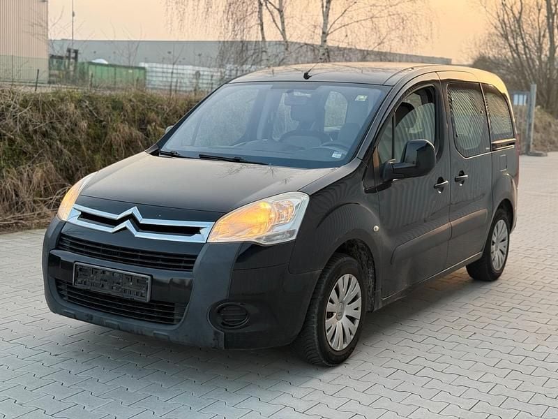 Gebraucht Citroën Berlingo 92 PS (67 kW) 2011 Schwarz Van / Kleinbus