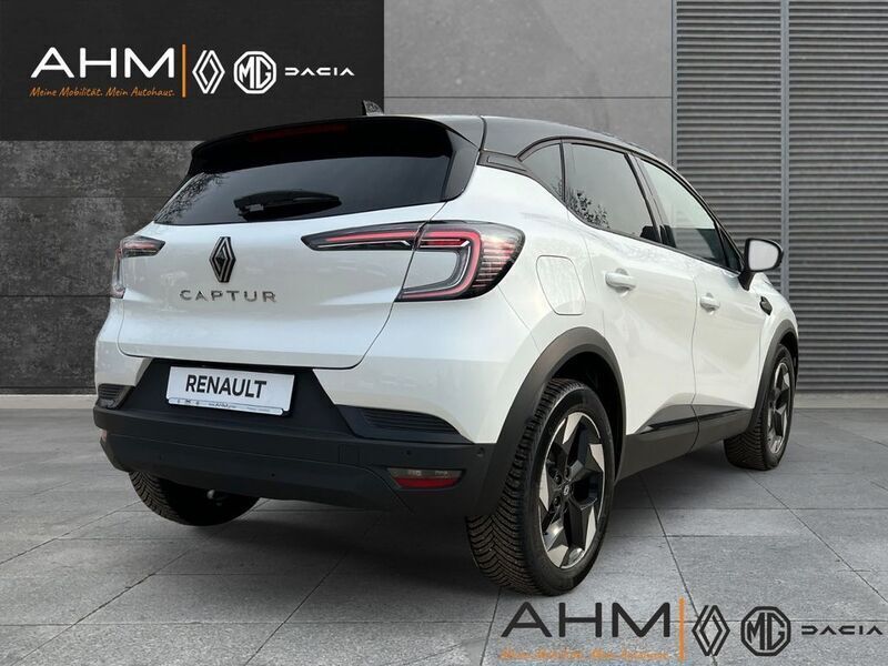 Gebraucht Renault Captur Techno 158 PS (116 kW) 2025 Weiss qnc+schwarz gne SUV