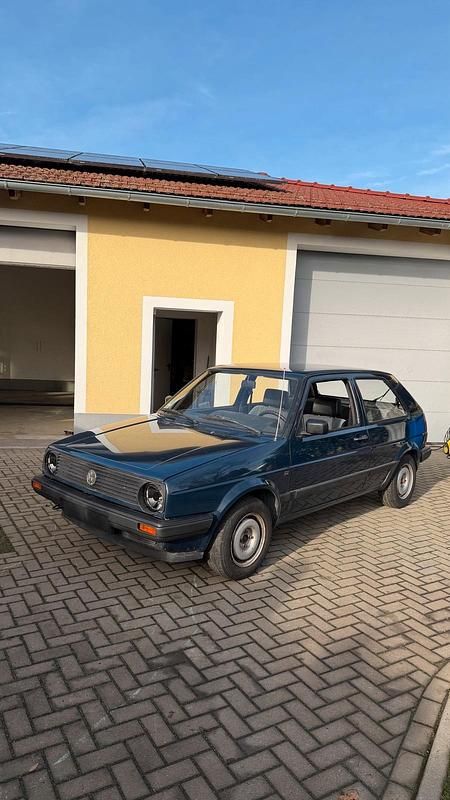 Blau Gebraucht 1990 VW Golf II Kleinwagen | 5.000 € - Bild 1/4