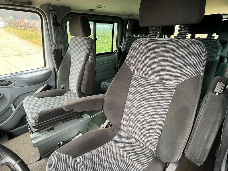 Gebraucht Ford Transit Nugget 140 PS (102 kW) 2012 Grau Van / Kleinbus