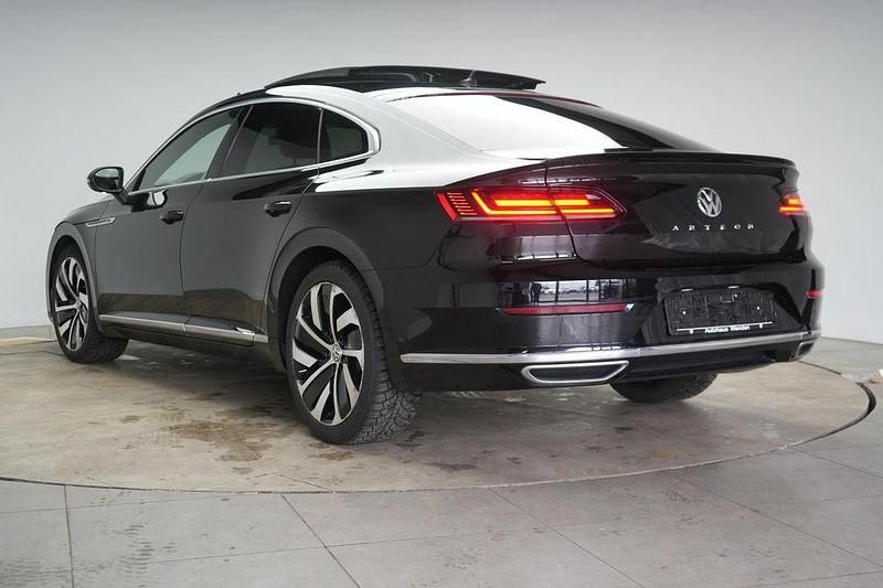 Gebraucht VW Arteon R-line 190 PS (139 kW) 2018 Deep black pearlescent Kleinwagen