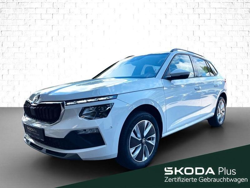 Weiß Gebraucht 2024 Skoda Kamiq Selection SUV | 27.890 € (Fairer Preis) - Bild 1/4