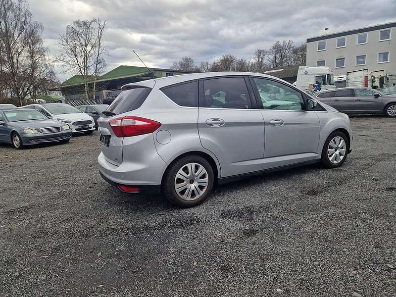 Gebraucht Ford C-MAX Titanium 125 PS (91 kW) 2011 Polarsilber metallic Van / Kleinbus