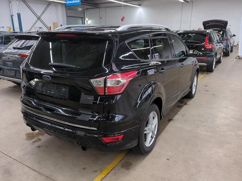 Gebraucht Ford Kuga ST-Line 150 PS (110 kW) 2019 Schwarz SUV
