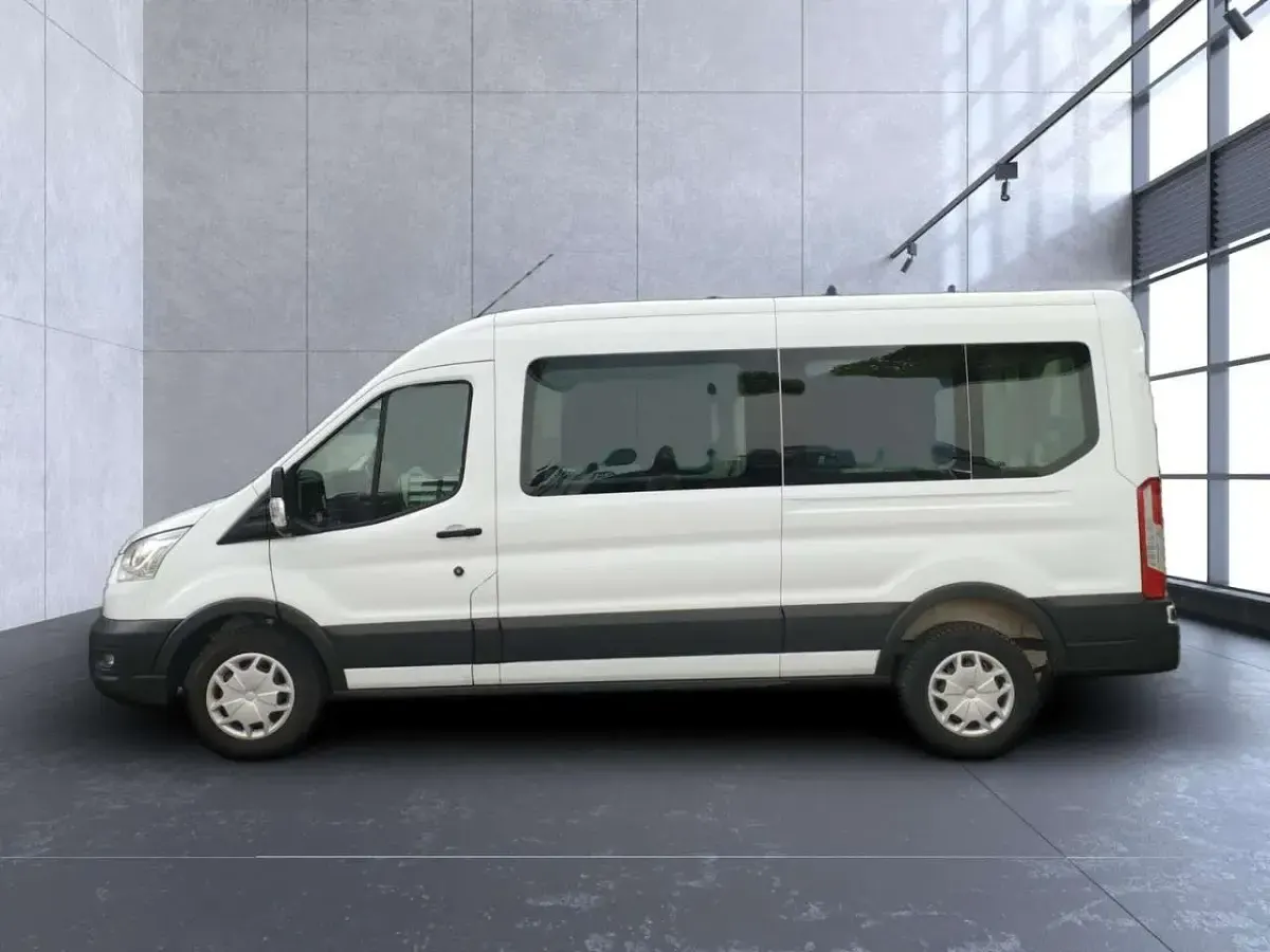Begagnad Ford Transit Trend 131 HK (96 kW) 2021 Vit Kombi