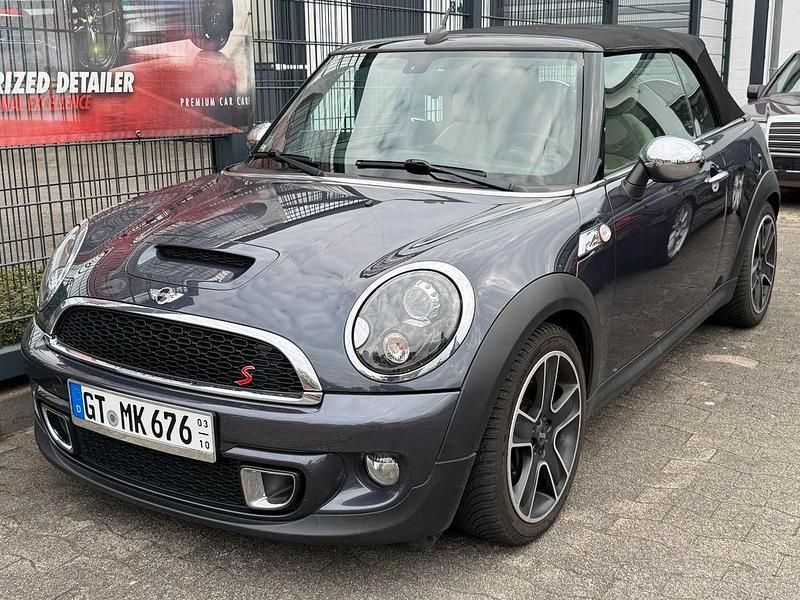 Grau Gebraucht 2012 Mini Cooper S Cabriolet Cabrio | 10.900 € (Fairer Preis) - Bild 1/4