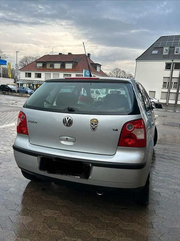 Gebraucht VW Polo Classicline 75 PS (55 kW) 2003 Grau Limousine