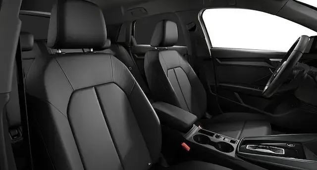 Gebraucht Audi A3 Ambiente 150 PS (110 kW) 2025 Distriktgrün metallic Limousine