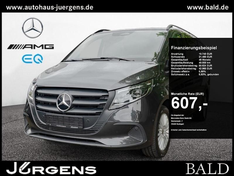 Grau graphitgrau metallic Gebraucht 2024 Mercedes Vito Van / Kleinbus | 52.490 € - Bild 1/4