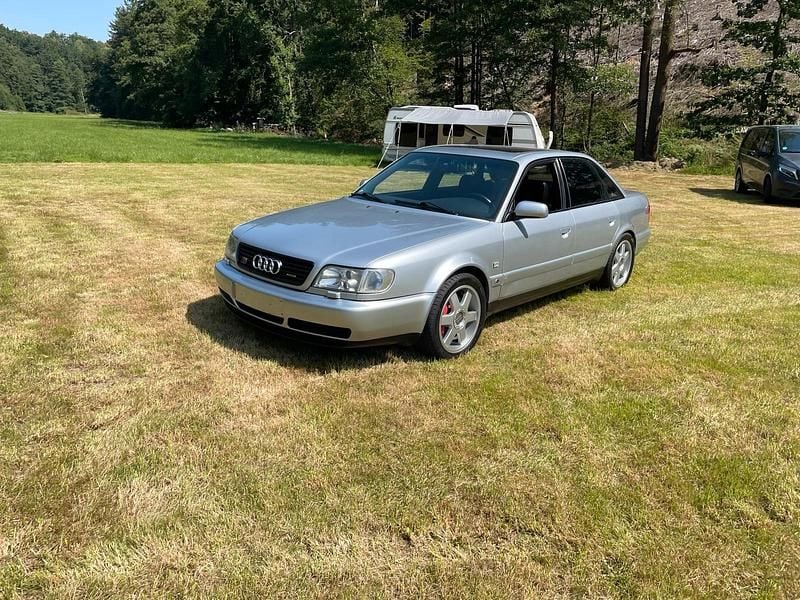 Gebraucht Audi S6 328 PS (241 kW) 1996 Silber Limousine