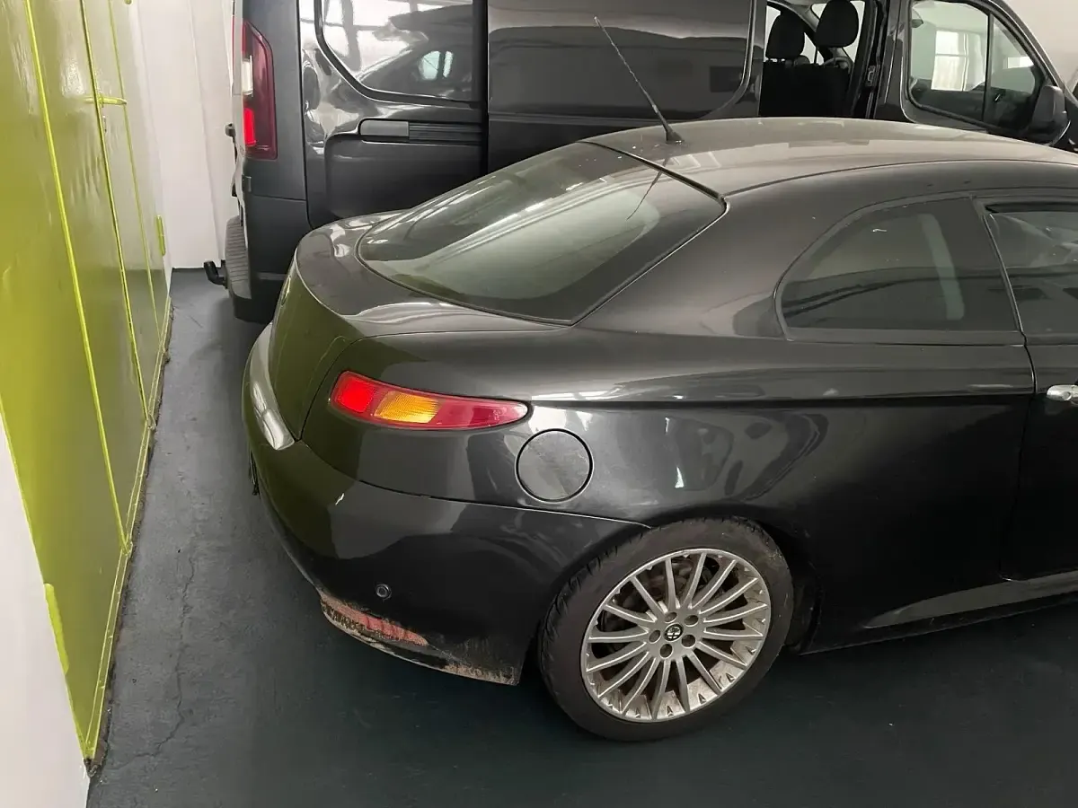Gebraucht Alfa Romeo GT 165 PS (121 kW) 2006 Schwarz Coupé