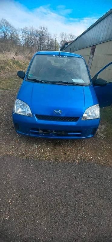 Gebraucht Daihatsu Cuore 58 PS (42 kW) 2004 Blau Kleinwagen