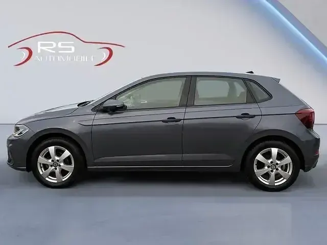 Używany VW Polo Life 95 KM (69 kW) 2022 Szary Sedan/Limuzyna
