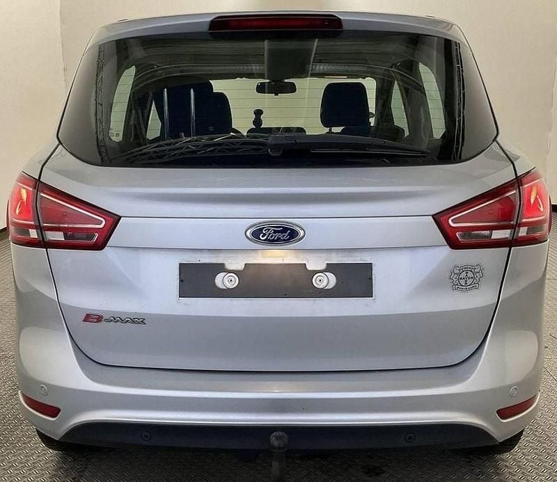 Gebraucht Ford B-MAX Trend+ 90 PS (66 kW) 2013 Silber Van / Kleinbus