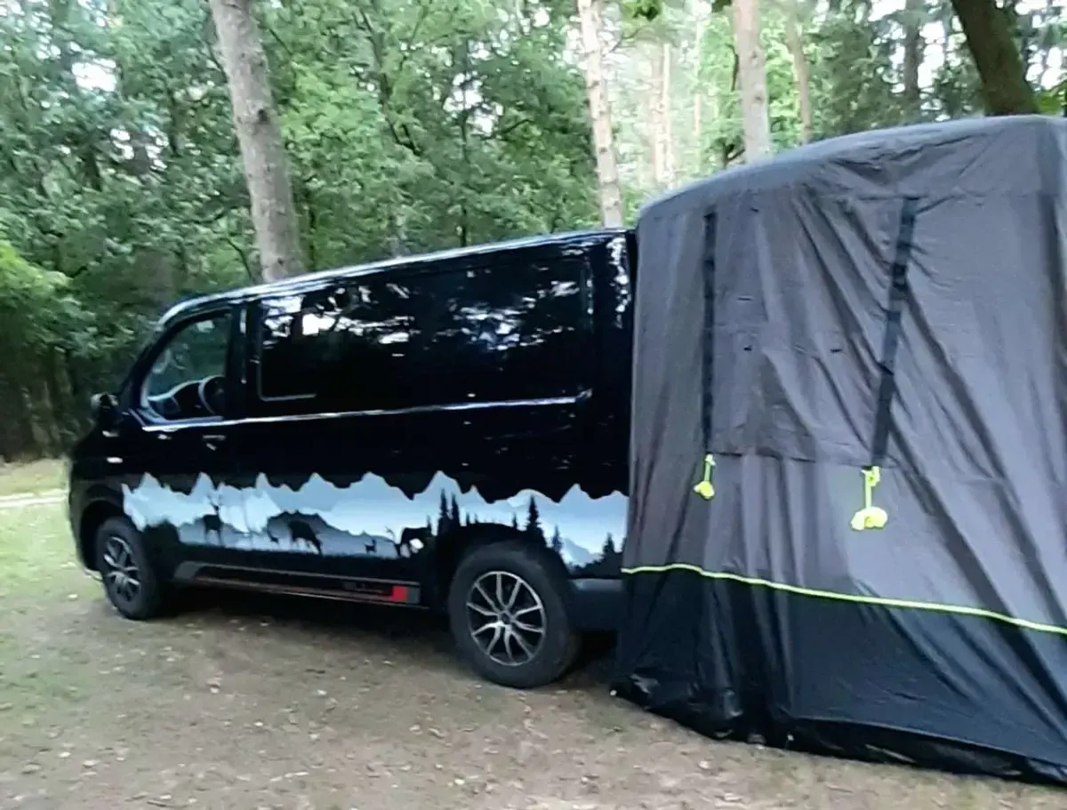 Gebraucht VW Transporter 84 PS (61 kW) 2018 Schwarz Van