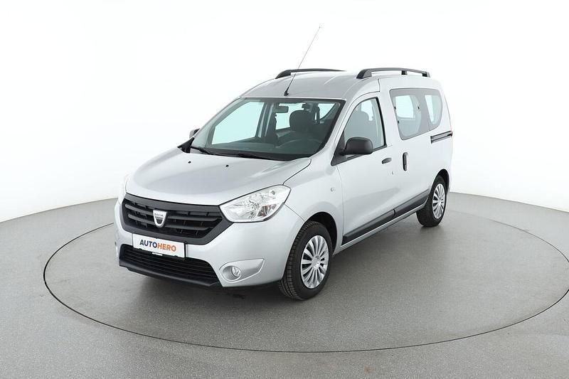 Silber Gebraucht 2017 Dacia Dokker Ambiance Van | 10.700 € - Bild 1/3
