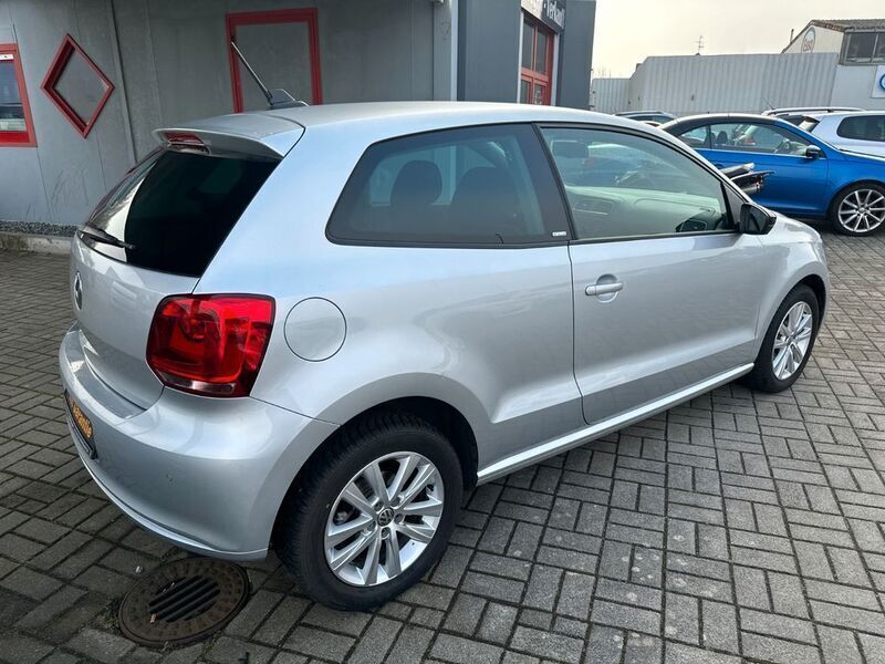 Gebraucht VW Polo Style 105 PS (77 kW) 2011 Silber Kleinwagen