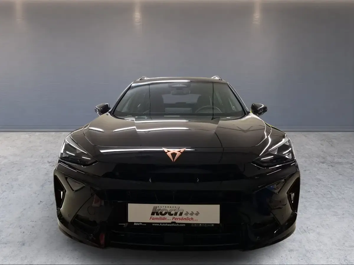 Neu Cupra Formentor 204 PS (150 kW) 2026 Grau SUV