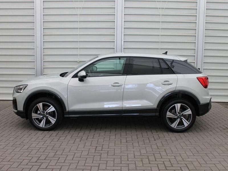 Gebraucht Audi Q2 Advanced Plus 150 PS (110 kW) 2025 Silber SUV