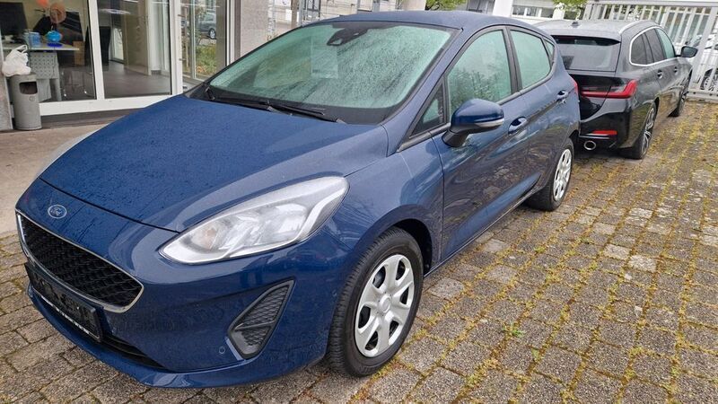 Blau Gebraucht 2019 Ford Fiesta Cool & Connect Kleinwagen | 9.990 € (Guter Preis) - Bild 1/4