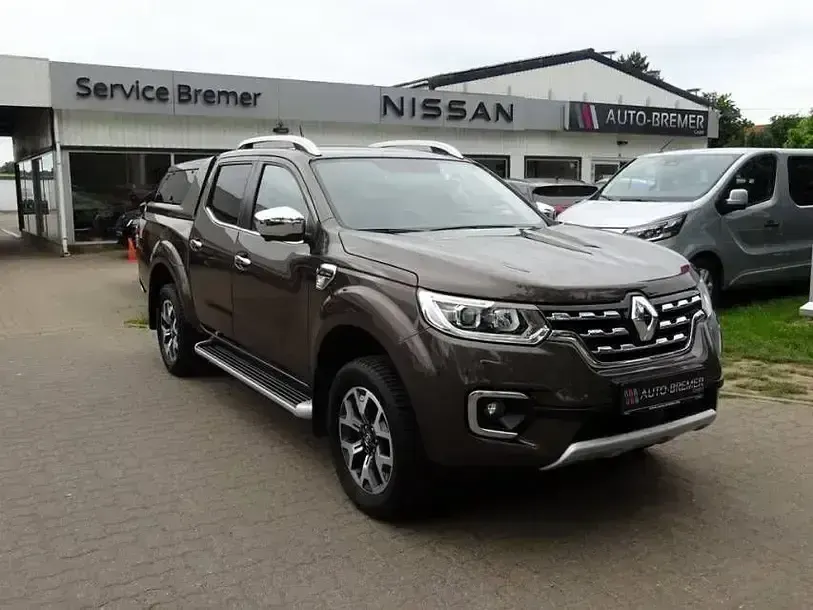 Gebraucht Renault Alaskan Intens 190 PS (139 kW) 2018 Braun Pickup