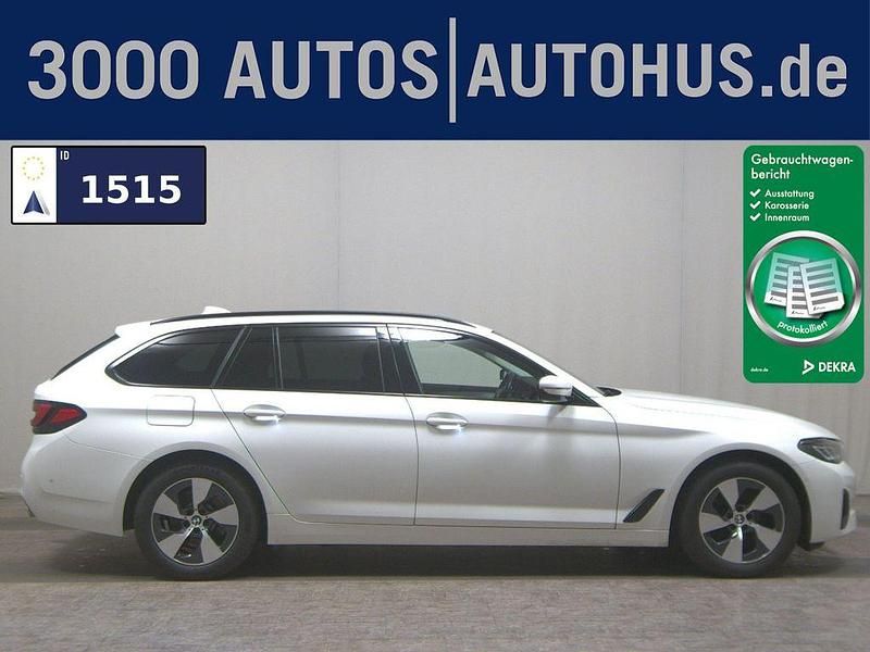 Gebraucht BMW 520 190 PS (139 kW) 2022 Alpinweiss iii Kombi