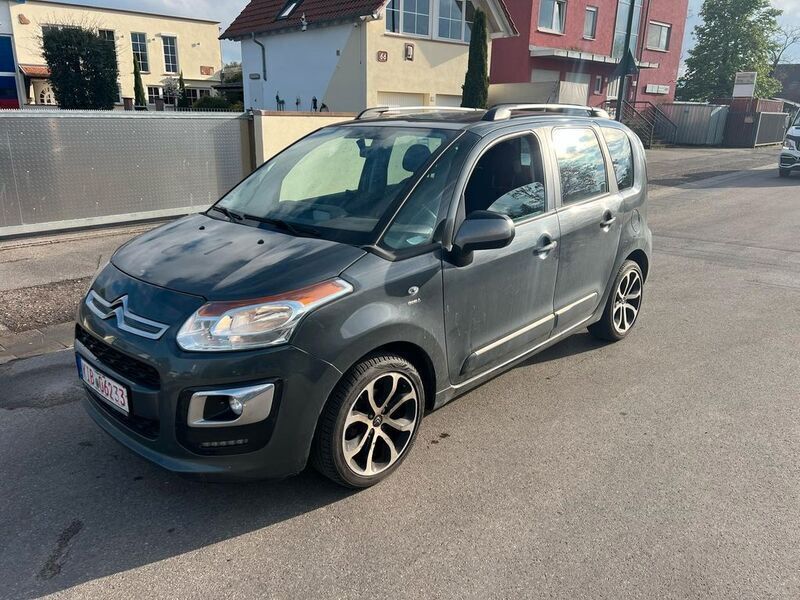 Grau Gebraucht 2017 Citroën C3 Picasso SELECTION Van / Kleinbus | 4.499 € (Guter Preis) - Bild 1/4