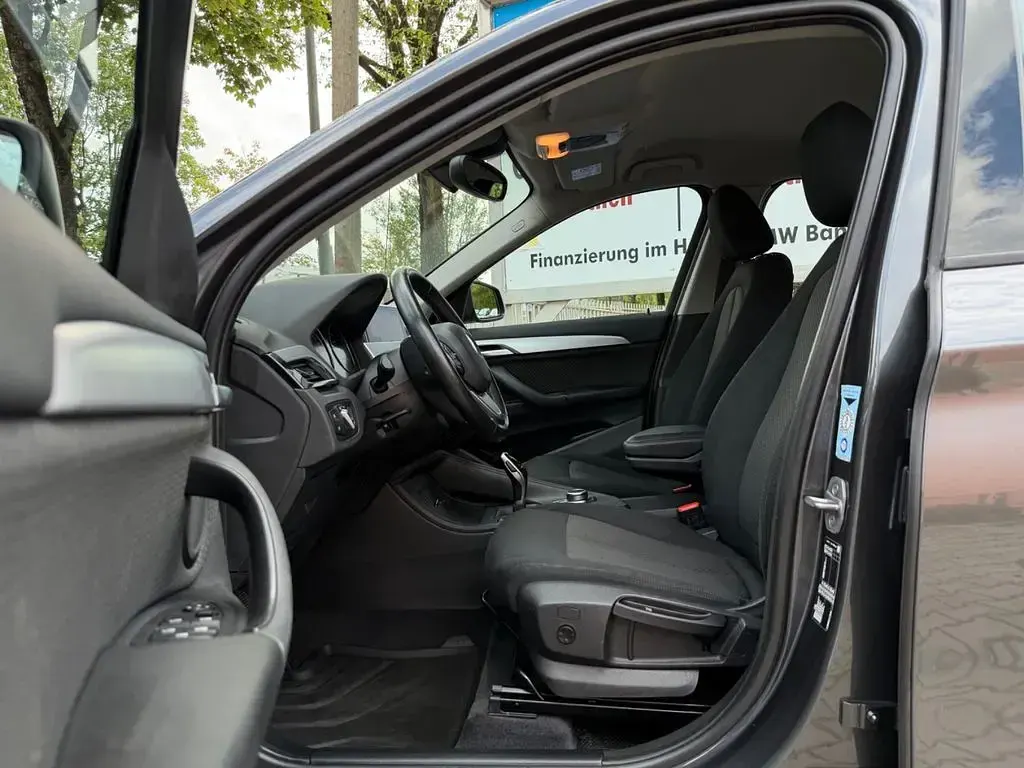 Gebraucht BMW X1 190 PS (139 kW) 2022 Grau SUV