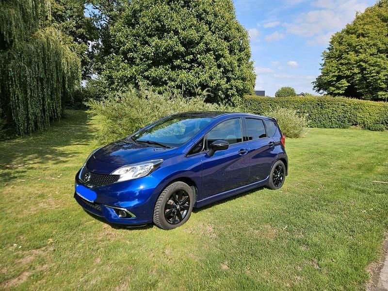 Blau Gebraucht 2016 Nissan Note Acenta+ Van / Kleinbus | 8.500 € (Fairer Preis) - Bild 1/4