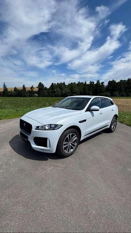 Gebraucht 2019 Jaguar F-Pace R-Sport SUV | 32.950 € (Guter Preis) - Bild 1/4