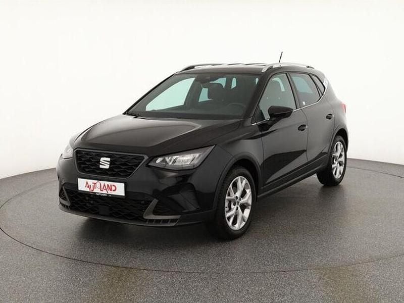 Schwarz Gebraucht 2024 Seat Arona FR SUV | 20.490 € (Etwas zu teuer) - Bild 1/4