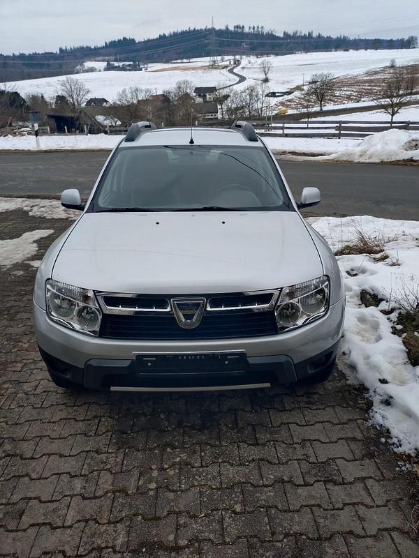 Usata Dacia Duster 110 CV (80 kW) 2011 Argento SUV