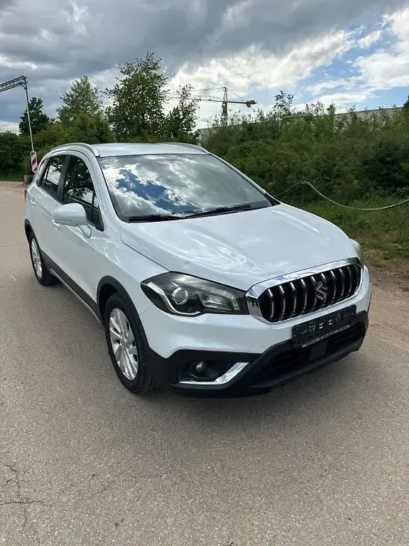 Gebraucht Suzuki SX4 S-Cross Comfort 120 PS (88 kW) 2017 Weiß SUV