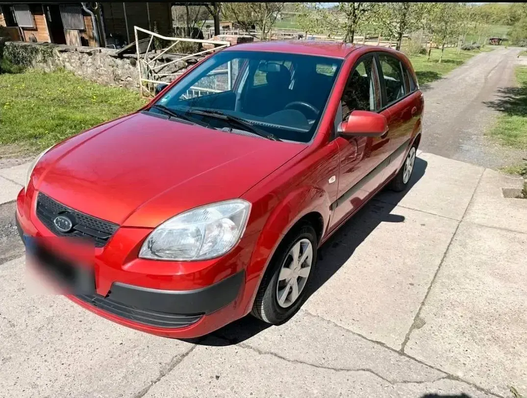 Usata Kia Rio 97 CV (71 kW) 2006 Berlina