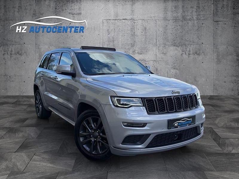 Silber Gebraucht 2018 Jeep Grand Cherokee Overland SUV | 24.999 € (Fairer Preis) - Bild 1/4