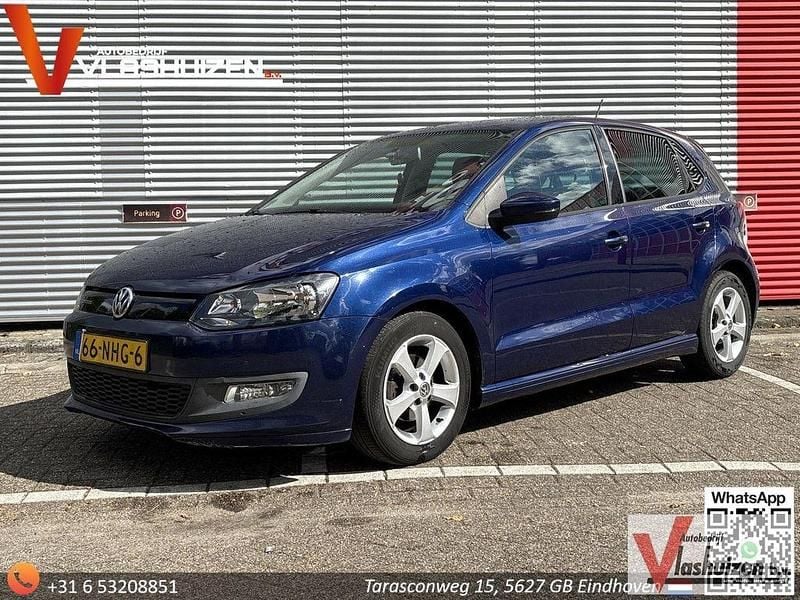 Blau Gebraucht 2010 VW Polo Comfortline Limousine | 2.650 € (Fairer Preis) - Bild 1/4