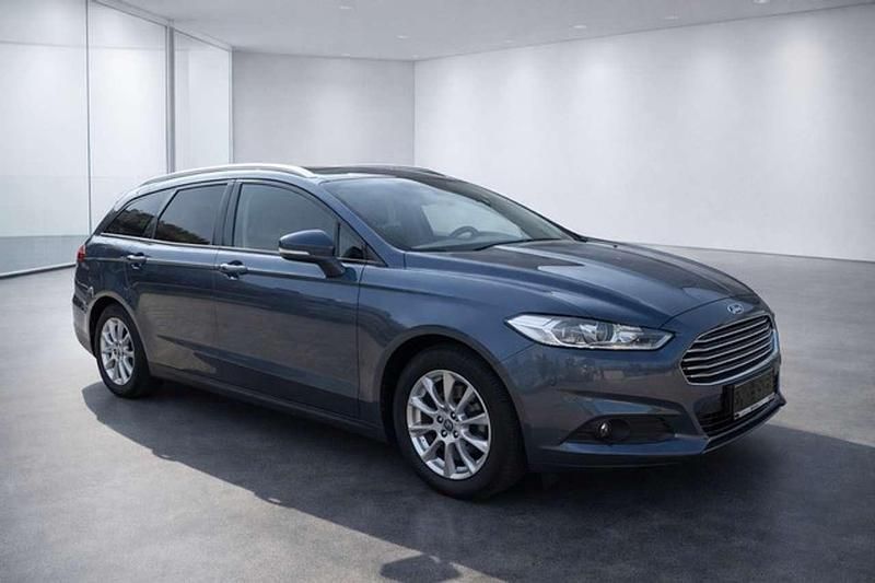 Gebraucht Ford Mondeo 165 PS (121 kW) 2019 Grau Kombi