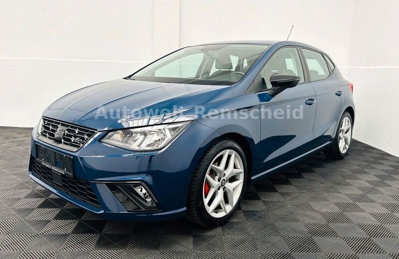 Blau Gebraucht 2018 Seat Ibiza FR Limousine | 13.999 € (Guter Preis) - Bild 1/4