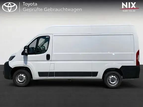 Gebraucht Toyota Proace 140 PS (102 kW) 2024 Icy white Van / Kleinbus