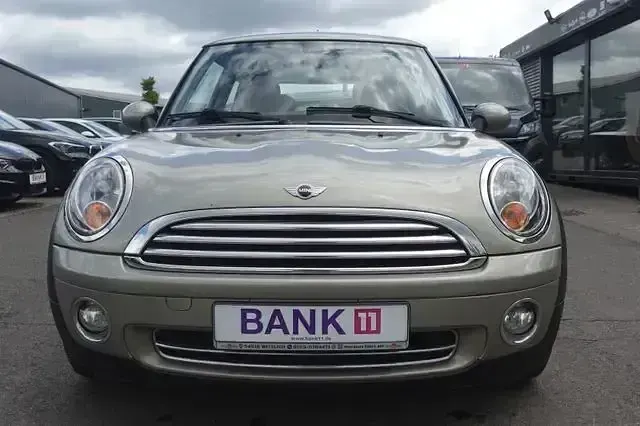 Gebraucht Mini Cooper 120 PS (88 kW) 2009 Silber Kleinwagen