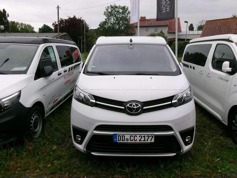 Gebraucht Toyota Proace Verso 144 PS (105 kW) 2023 Ice white Kombi