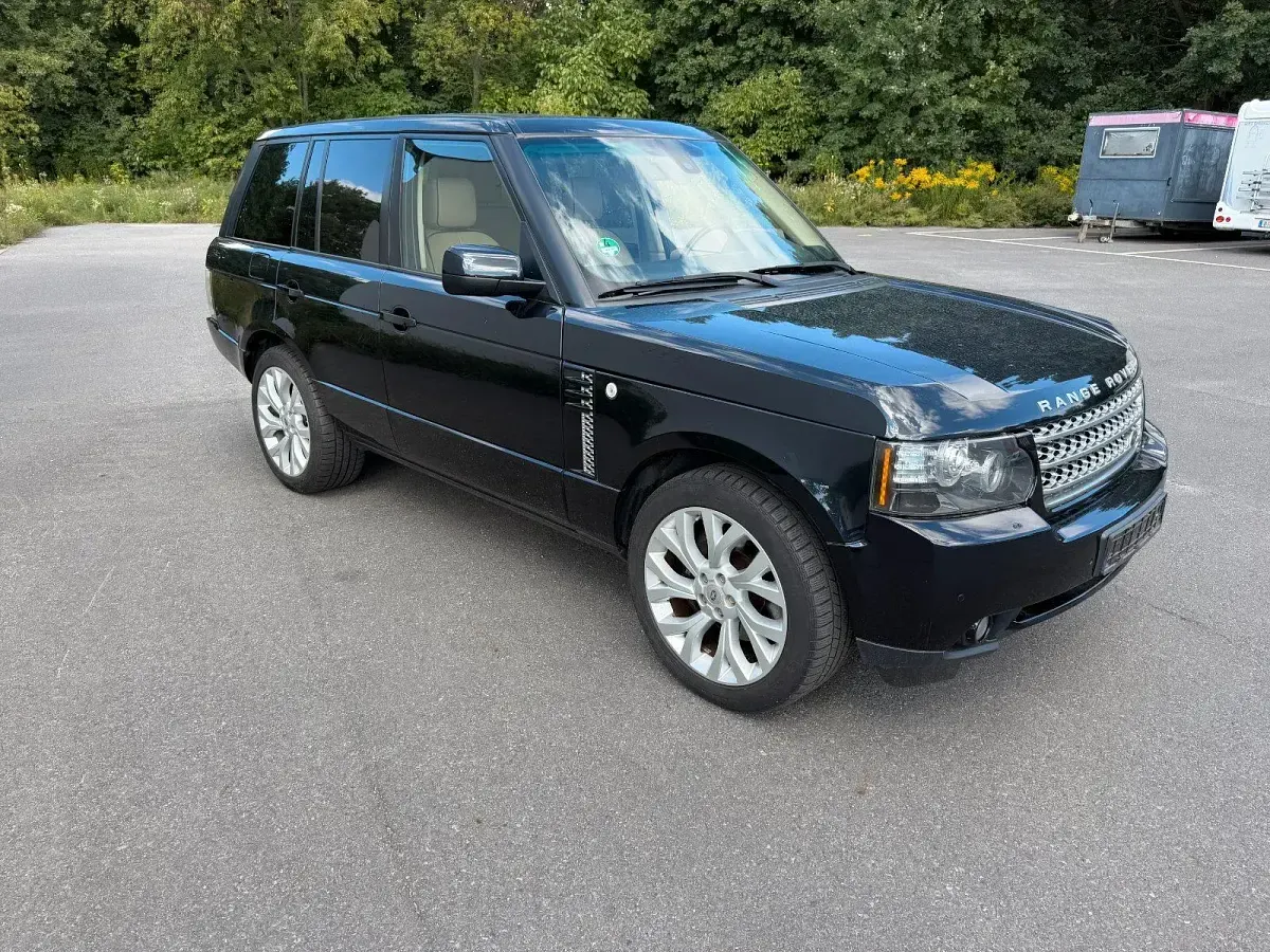 Gebraucht Land Rover Range Rover Vogue 312 PS (229 kW) 2012 Blau SUV