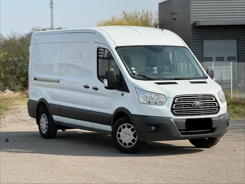 Gebraucht Ford Transit 130 PS (95 kW) 2018 Weiß Van / Kleinbus