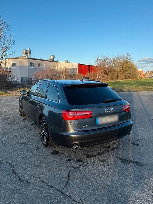 Gebraucht Audi A6 S-Line 245 PS (180 kW) 2014 Grau Kombi