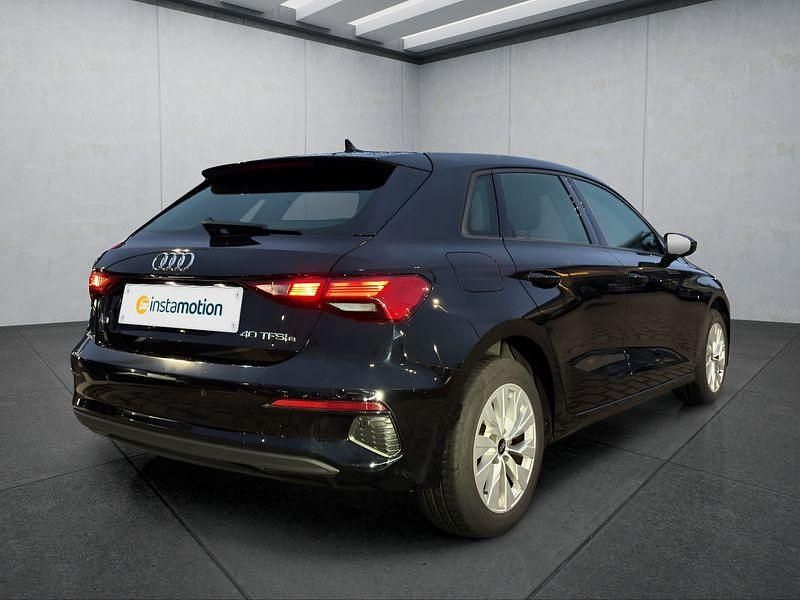 Gebraucht Audi A3 Sportback e-tron 204 PS (150 kW) 2022 Schwarz Kleinwagen